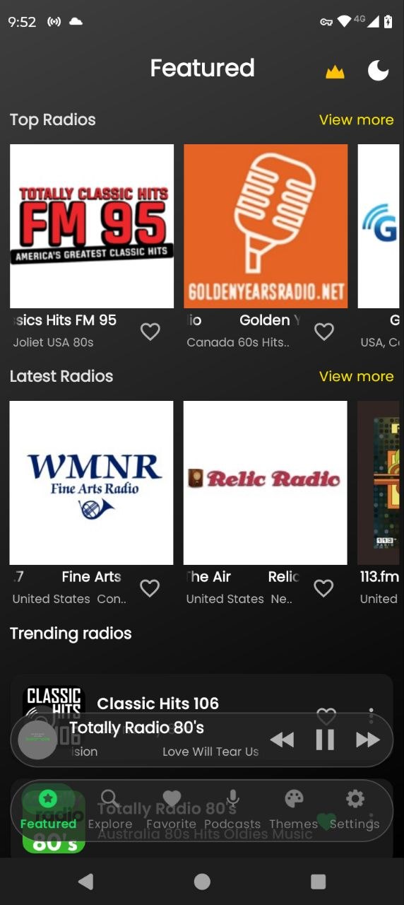 The Oldies Radio Featured screen: Top Radios with Totally Classic Hits FM 95 and Golden Years Radio, Latest Radios with WMNR Fine Arts Radio and Relic Radio, and Classic Hits 106 playing in the mini player.